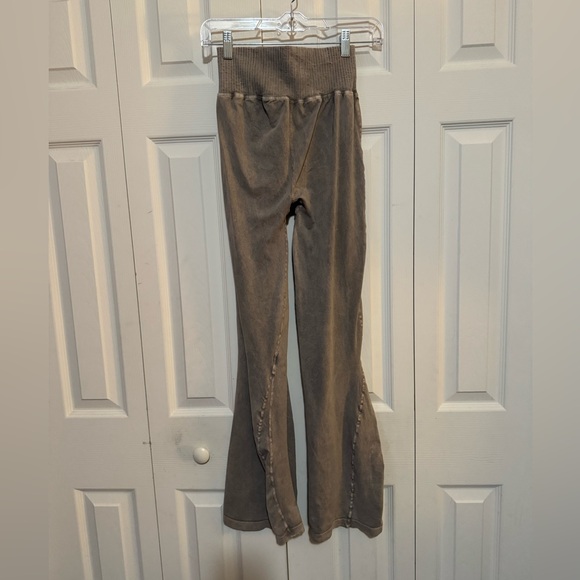 Free People Food Karma Brown/tan  Wide-Leg Flare Stretchy Pants - Picture 3 of 6